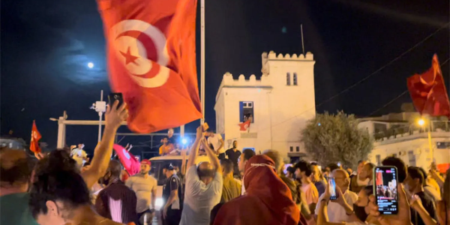 قراءة في المشهد السياسي التونسي وآحتمالات تطوره