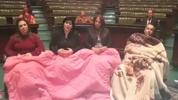 بكل جدية ... أنا أيضا مع حل البرلمان...