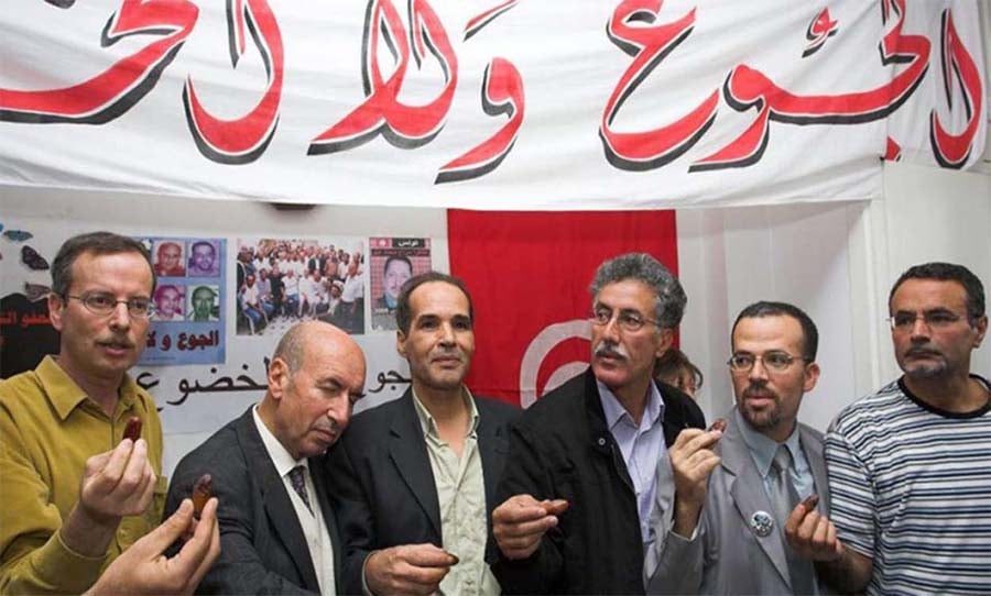 لسنا وحدنا ...  